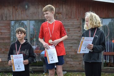 Uczniowie podstawówek zainaugurowali sportowy rok szkolny