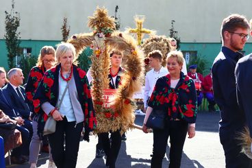 Dożynki Szkolno-Gminno-Parafialne w Lututowie za nami