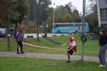 Sztafetowe biegi przełajowe. Osjaków triumfuje w Igrzyskach Dzieci, Mierzyce i Skomlin w Igrzyskach Młodzieży Szkolnej