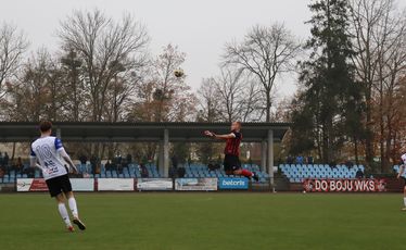 Warta ma powody do radości, smutne pożegnanie WKS-u 1957 z wieluńskim stadionem