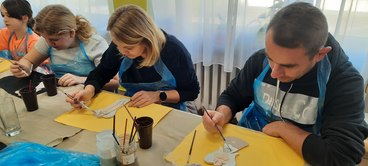 Rodzinne spotkanie i warsztaty w podstawówce w Konopnicy