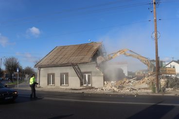 Wieluń: Biblioteka Miejska zaprosiła dzieci na spotkanie z fotografem Piotrem Pabisiakiem