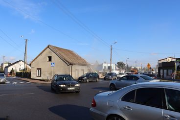 Wieluń: Biblioteka Miejska zaprosiła dzieci na spotkanie z fotografem Piotrem Pabisiakiem