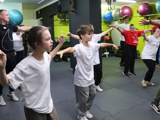 Wyjątkowy trening uczniów Zespołu Szkół Specjalnych. Nie zabrakło aktywności i uśmiechu