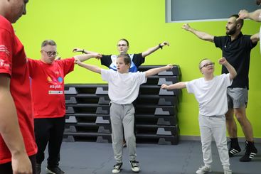 Wyjątkowy trening uczniów Zespołu Szkół Specjalnych. Nie zabrakło aktywności i uśmiechu