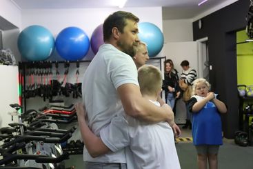 Wyjątkowy trening uczniów Zespołu Szkół Specjalnych. Nie zabrakło aktywności i uśmiechu