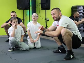 Wyjątkowy trening uczniów Zespołu Szkół Specjalnych. Nie zabrakło aktywności i uśmiechu