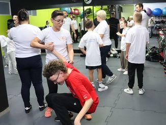 Wyjątkowy trening uczniów Zespołu Szkół Specjalnych. Nie zabrakło aktywności i uśmiechu