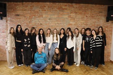 Klasa wokalno-aktorska z II LO w czwartek zaprasza na spektakl i widowisko muzyczne
