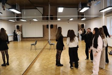 Klasa wokalno-aktorska z II LO w czwartek zaprasza na spektakl i widowisko muzyczne