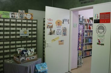 Akcja „Książka za karmę” w Miejskiej Bibliotece w Wieluniu