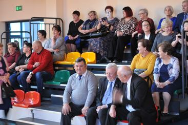 W Skomlinie świętowano 50-lecie obecnego budynku szkoły i nadania jej imienia Komisji Edukacji Narodowej. Otwarto też nową salę sportową!