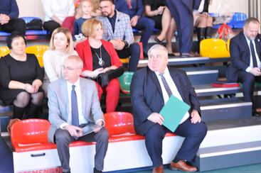 W Skomlinie świętowano 50-lecie obecnego budynku szkoły i nadania jej imienia Komisji Edukacji Narodowej. Otwarto też nową salę sportową!