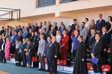 W Skomlinie świętowano 50-lecie obecnego budynku szkoły i nadania jej imienia Komisji Edukacji Narodowej. Otwarto też nową salę sportową!