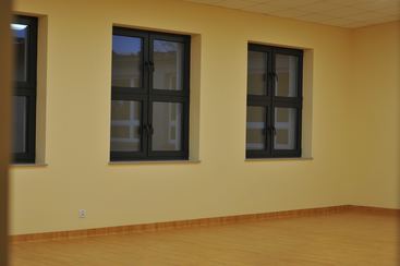 W Skomlinie świętowano 50-lecie obecnego budynku szkoły i nadania jej imienia Komisji Edukacji Narodowej. Otwarto też nową salę sportową!