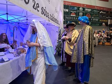 Orszak Trzech Króli w Wieluniu – gościem specjalnym zespół Bayer Full