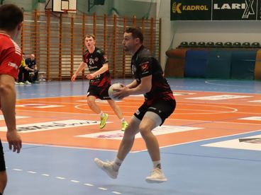 MKS odrobił połowę strat, ale przegrał czwarty raz z rzędu