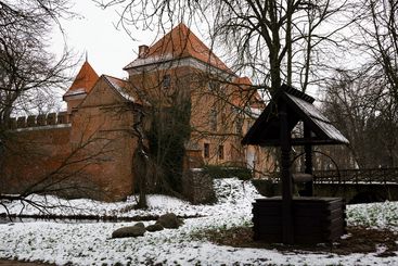 Nie macie pomysłu na weekend? Warto zobaczyć zamek w Oporowie, to gotycka perełka Łódzkiego