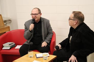 Maciej Bieszczad gościem spotkania w Powiatowej Bibliotece Publicznej w Wieluniu 