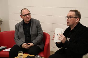Maciej Bieszczad gościem spotkania w Powiatowej Bibliotece Publicznej w Wieluniu 