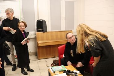 Maciej Bieszczad gościem spotkania w Powiatowej Bibliotece Publicznej w Wieluniu 