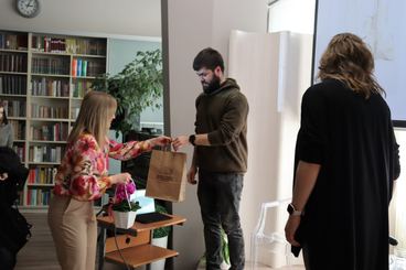 Małżeństwo pisarzy Zuzanna i Mateusz Dydynowie gościli w Bibliotece Miejskiej w Wieluniu
