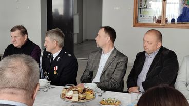 W sobotę oficjalnie otwarto wyremontowaną drogę w Wiktorowie, w gminie Biała – mieszkańcy zabiegali o tę inwestycję od wielu lat