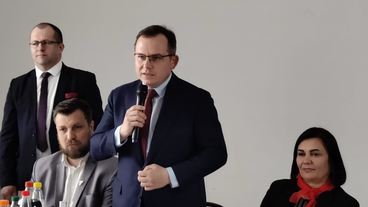 W sobotę oficjalnie otwarto wyremontowaną drogę w Wiktorowie, w gminie Biała – mieszkańcy zabiegali o tę inwestycję od wielu lat