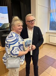 Szabłowski i Szczygieł – dwaj reportażyści spotkali się z czytelnikami w bibliotece w Sokolnikach