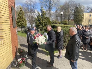Obchody 85. rocznicy zbrodni katyńskiej w Lututowie