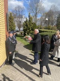Obchody 85. rocznicy zbrodni katyńskiej w Lututowie