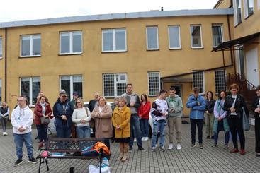 Ośrodek w Gromadzicach będzie miał piękny mural. Właśnie powstaje!