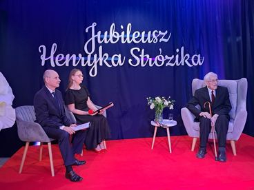 Jubileusz 100. urodzin Henryka Strózika. Uroczystość odbyła się w wieluńskim „Długoszu”