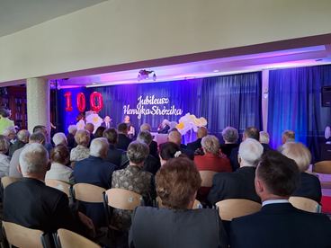 Jubileusz 100. urodzin Henryka Strózika. Uroczystość odbyła się w wieluńskim „Długoszu”