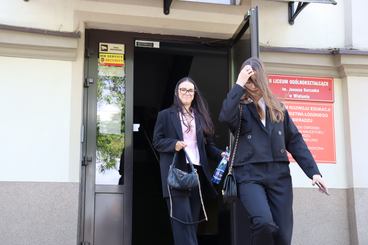 Maturzyści napisali dziś egzamin z języka polskiego na poziomie podstawowym. Jak im poszło?