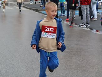 Prawie 100 osób wystartowało w biegu głównym Pętli Wieluńskiej