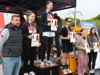 Prawie 100 osób wystartowało w biegu głównym Pętli Wieluńskiej