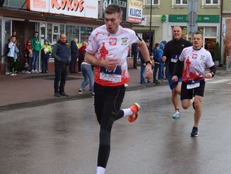 Prawie 100 osób wystartowało w biegu głównym Pętli Wieluńskiej
