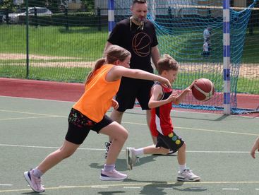 Prawie 100 osób rywalizowało w turnieju koszykówki