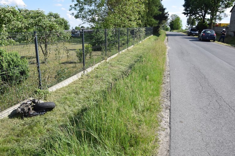 Śmiertelny wypadek w gminie Strzelce Wielkie. Nie żyje 40-letni motorowerzysta