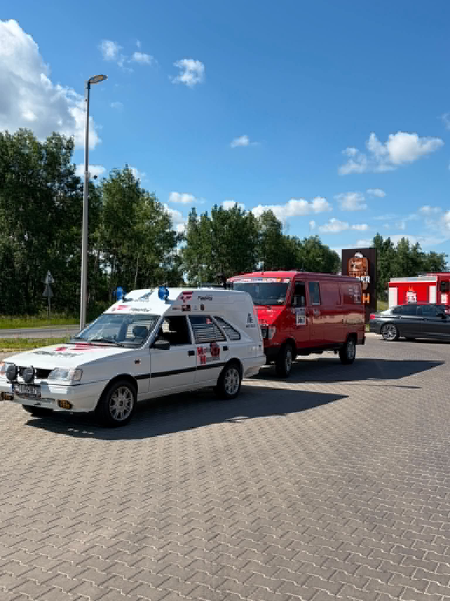 Wielunianie po raz trzeci ruszają na Złombol. Tym razem do Maroka