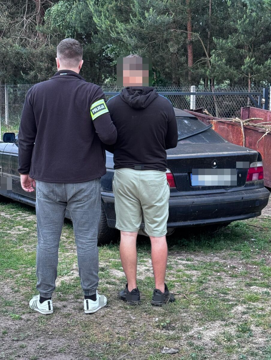 39-latek z powiatu wieruszowskiego ukradł BMW na ulicy Fabrycznej w Wieluniu i wywiózł je na lawecie