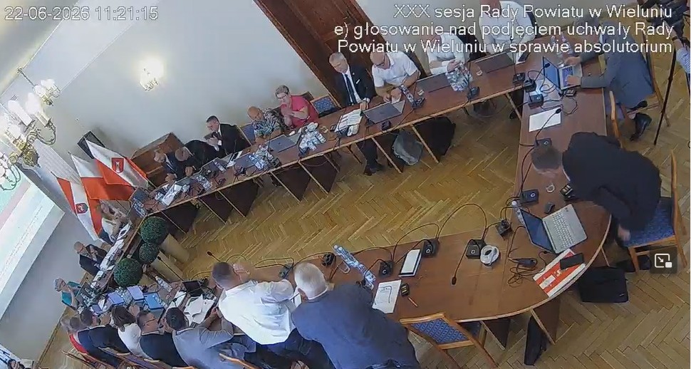Zarząd Powiatu Wieluńskiego z wotum zaufania i absolutorium za 2025 rok