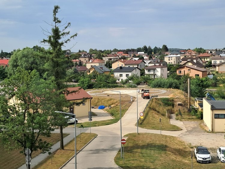 Wieluński szpital modernizuje lądowisko dla śmigłowców LPR. Inwestycja zwiększy bezpieczeństwo pacjentów