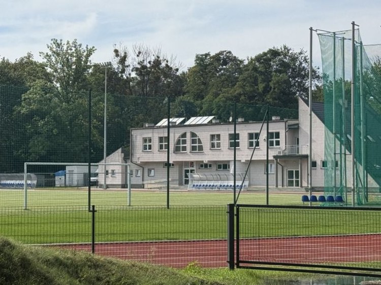 Wieluński stadion już po remoncie, cały teren, na którym się znajduje będzie dzierżawił WOSiR