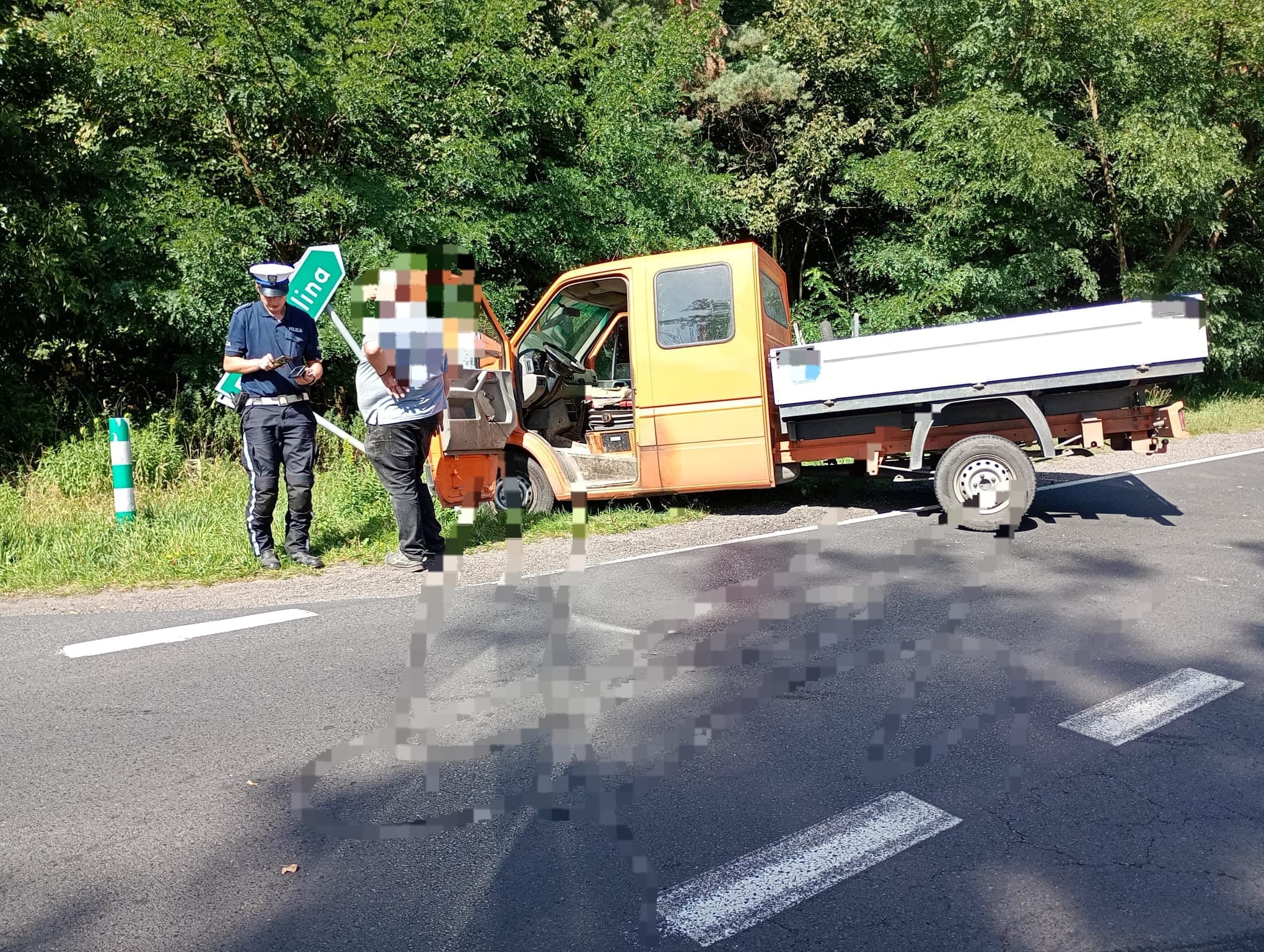 Wypadek w Emanuelinie (gmina Czarnożyły) na DK 45. Są utrudnienia w ruchu