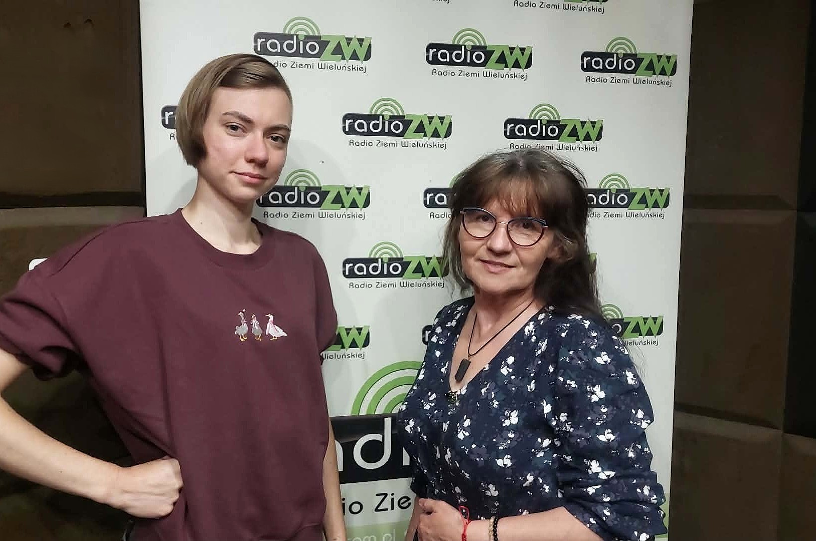 Gościniami Radia ZW były Roma Czyż z Fundacji Obrony Zwierząt „Łezka” oraz Wiktoria Kędzierska, zaangażowana w pomaganie ptakom