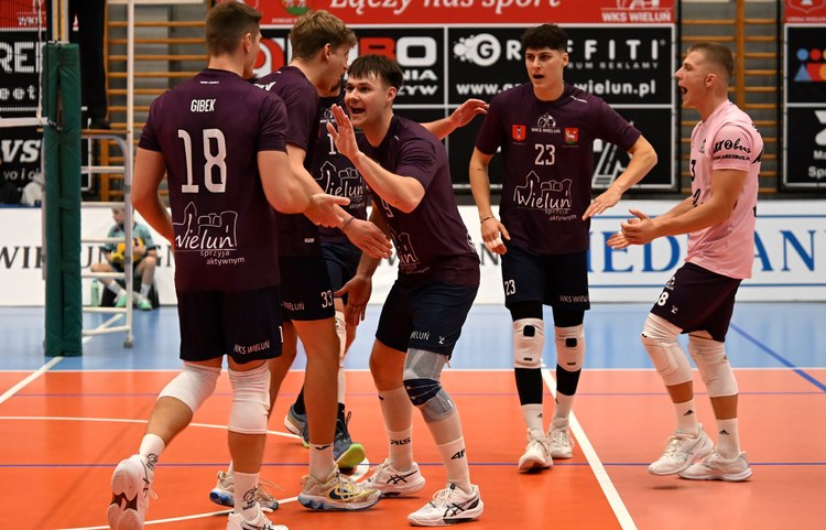 Seria wyjazdów przed siatkarzami WKS-u