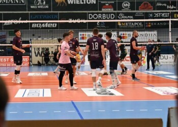 Pewna wygrana siatkarzy WKS-u w Kielcach