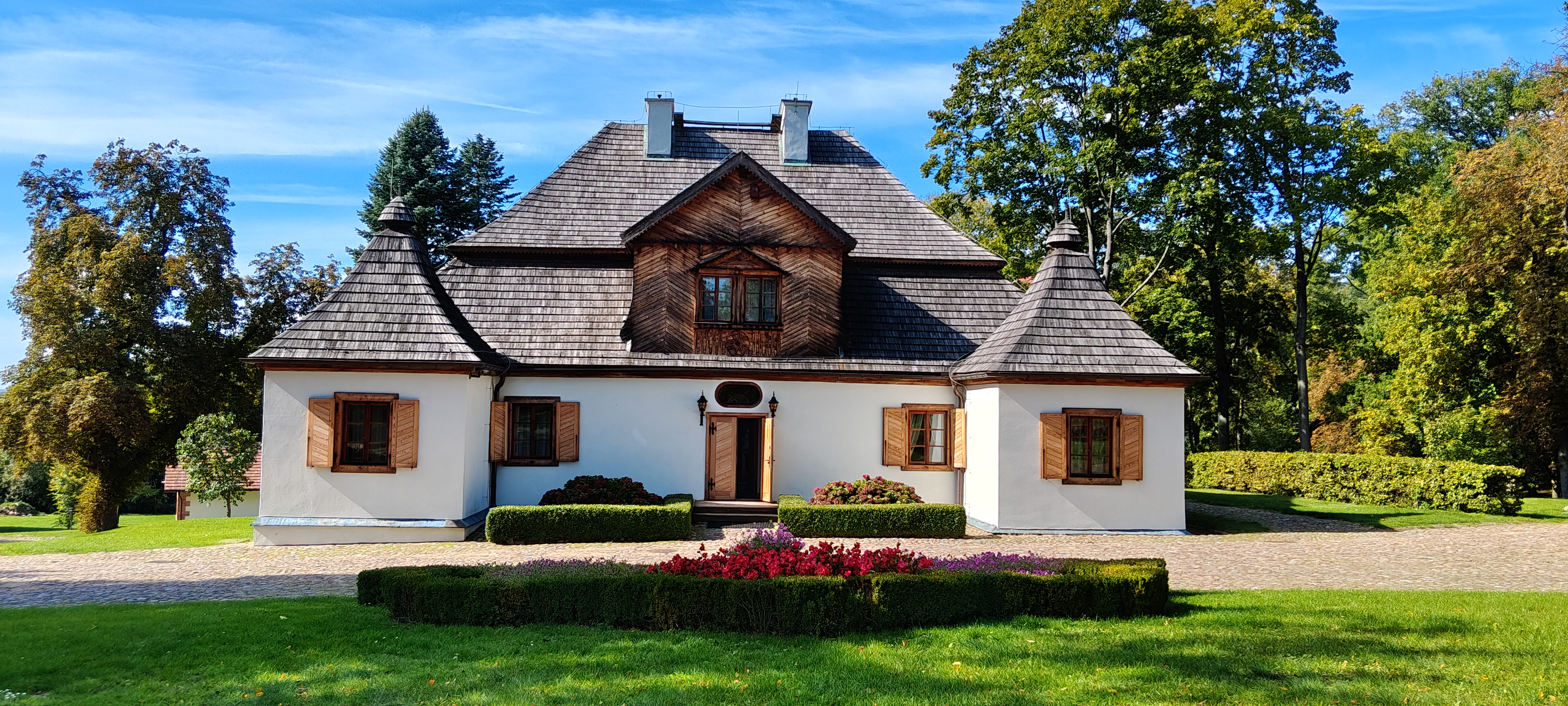 Za nami Europejskie Dni Dziedzictwa 2026. Rajd rowerowy i premiera modelu dworku w Ożarowie to niektóre z wydarzeń zorganizowanych przez Muzeum Ziemi Wieluńskiej